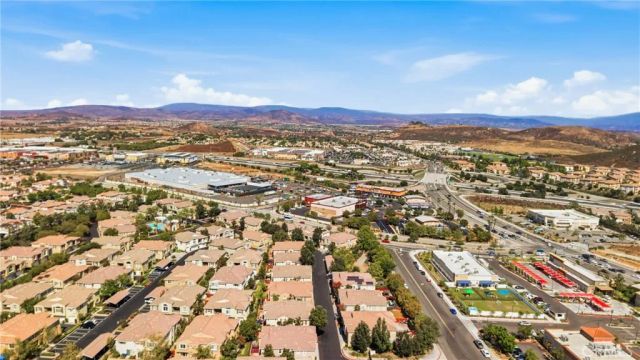 35886 Landon, Murrieta, CA 92562