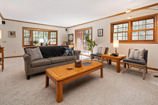 3703 Ottawa Dr, Dorrington, CA 95223