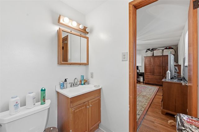 239 Golden Gate Dr, Verona, PA 15147
