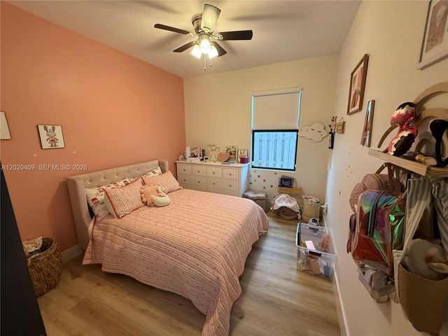2945 SE 3rd St, Homestead, FL 33033