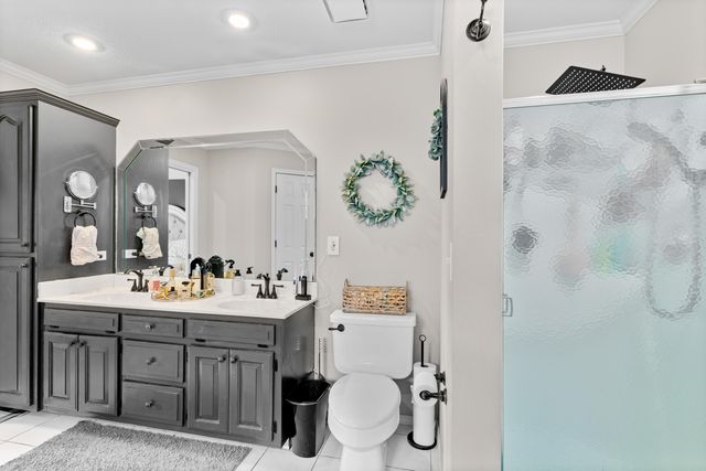 840 E Gaslight Drive, Springfield, MO 65810