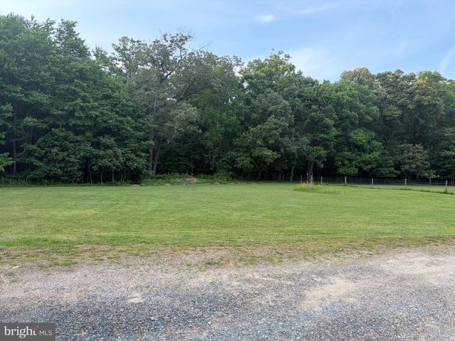 75 EGG HILL LN, Elkton, MD 21921