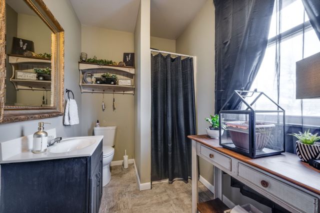 6708 Hwy 100, Bon Aqua, TN 37025