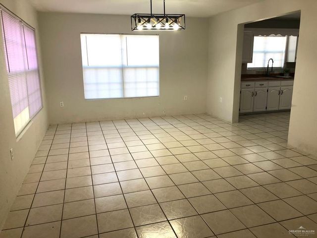 904 El Campo Drive, San Juan, TX 78589