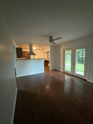 3010 Buenaview Blvd, Nashville, TN 37218