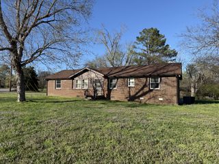 3010 Buenaview Blvd, Nashville, TN 37218