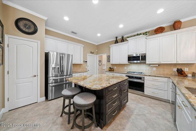 3616 Peninsula Circle, Melbourne, FL 32940
