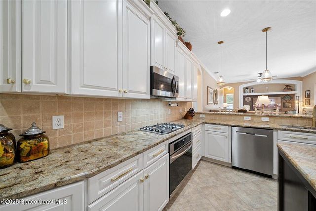 3616 Peninsula Circle, Melbourne, FL 32940