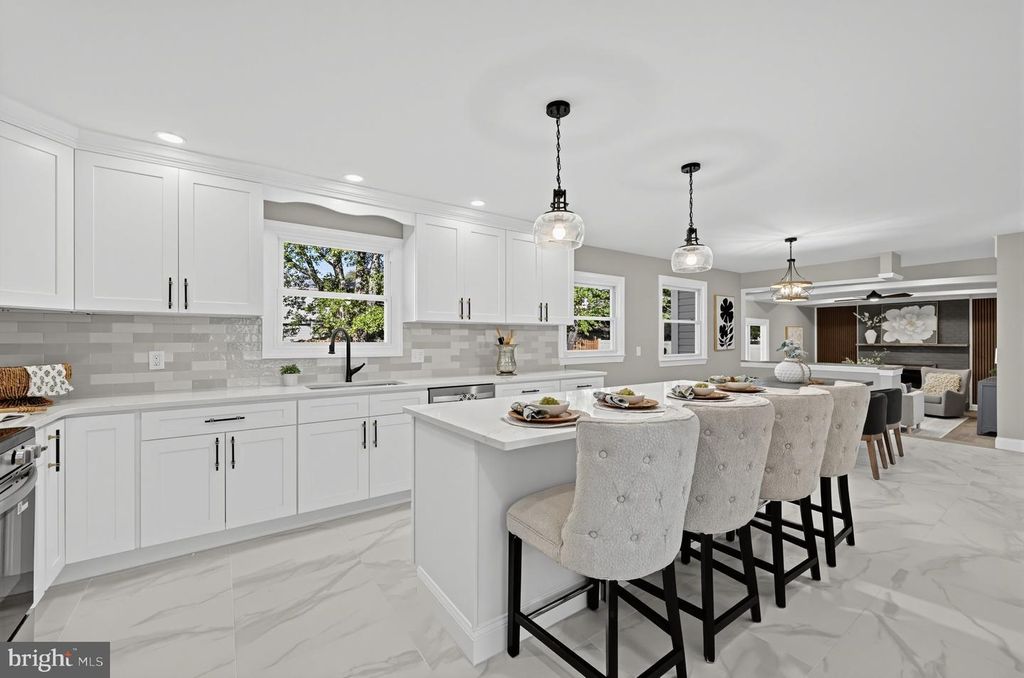 1817 ROLLING LN, Cherry Hill, NJ 08003