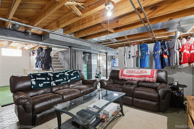 2920 Hubbard Street, Dearborn, MI 48124