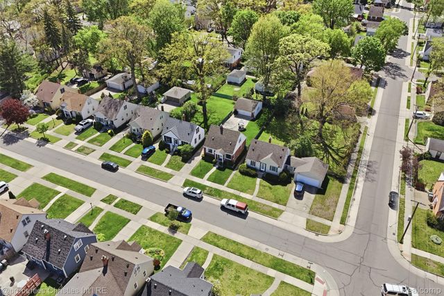 2920 Hubbard Street, Dearborn, MI 48124