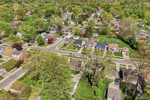 2920 Hubbard Street, Dearborn, MI 48124