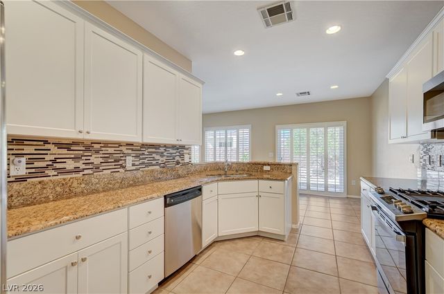 2416 Great Auk Avenue, North Las Vegas, NV 89084