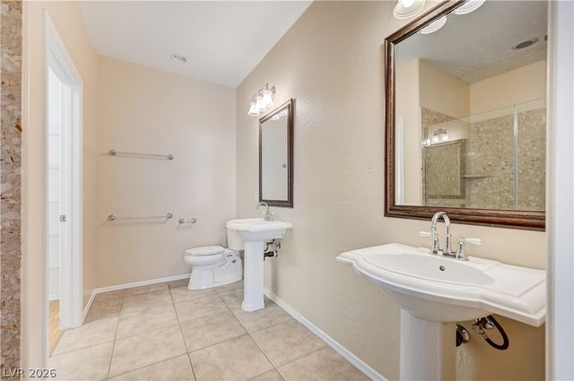 2416 Great Auk Avenue, North Las Vegas, NV 89084