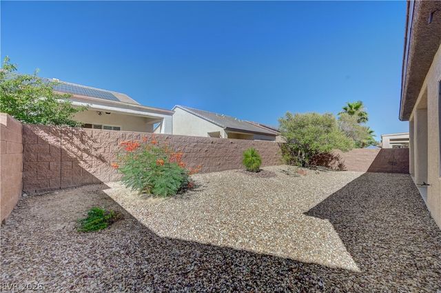 2416 Great Auk Avenue, North Las Vegas, NV 89084
