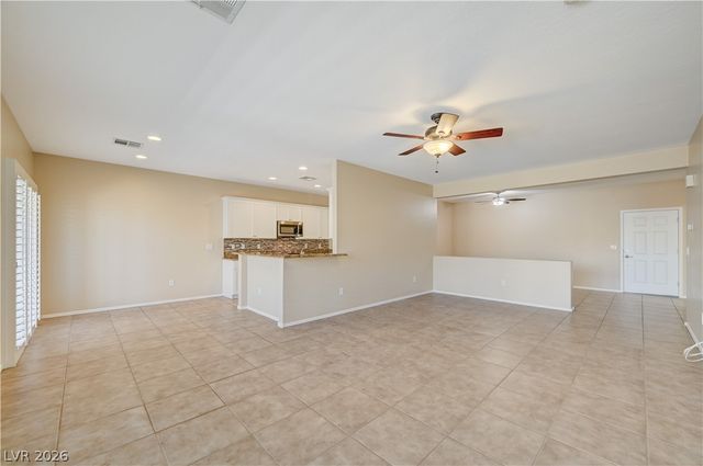 2416 Great Auk Avenue, North Las Vegas, NV 89084
