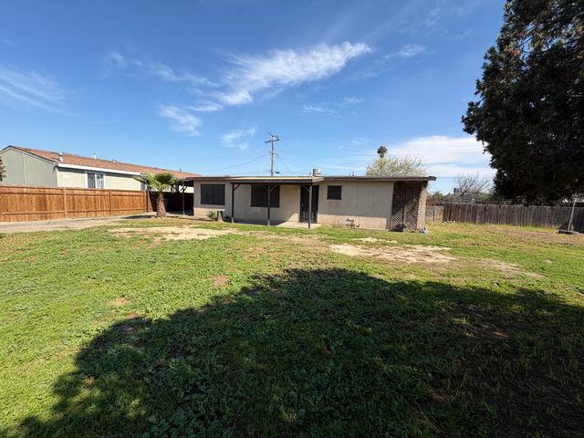 30716 Road 64, Visalia, CA 93291