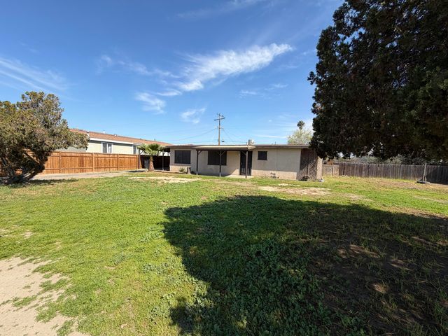30716 Road 64, Visalia, CA 93291