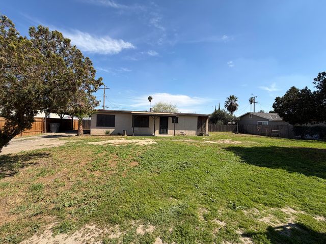 30716 Road 64, Visalia, CA 93291