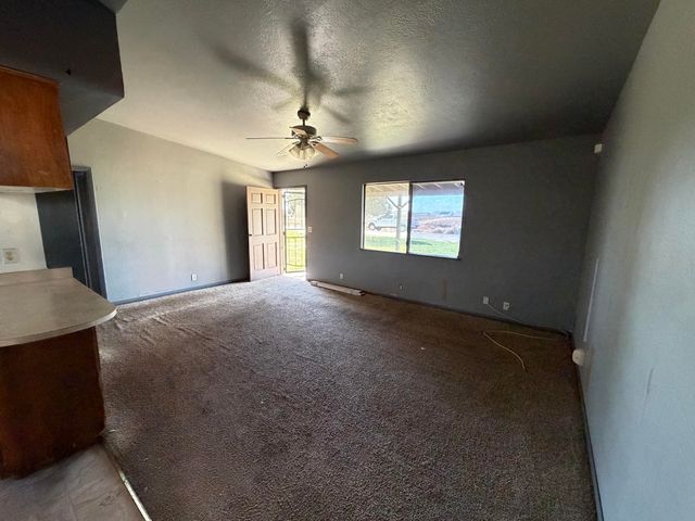 30716 Road 64, Visalia, CA 93291