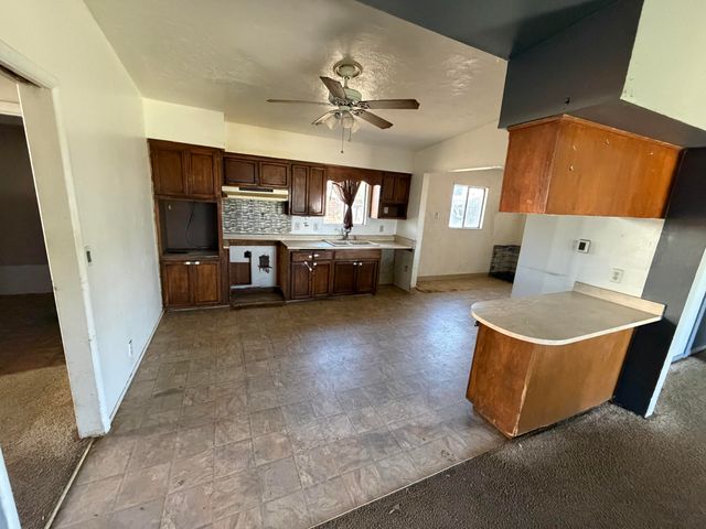 30716 Road 64, Visalia, CA 93291