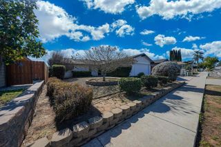 1643 Oak Hill Drive, Escondido, CA 92027