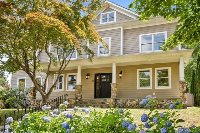 11 Fairwood Rd, Madison Boro, NJ 07940