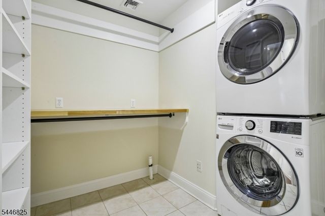 11 Fairwood Rd, Madison Boro, NJ 07940