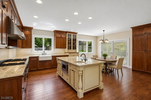 11 Fairwood Rd, Madison Boro, NJ 07940