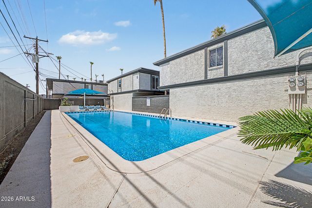 1804 E CONCORDA Drive 18, Tempe, AZ 85282