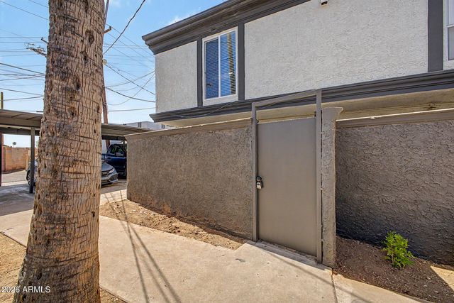 1804 E CONCORDA Drive 18, Tempe, AZ 85282