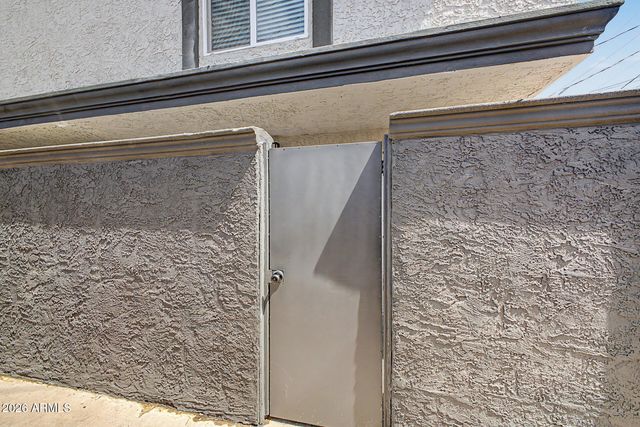 1804 E CONCORDA Drive 18, Tempe, AZ 85282
