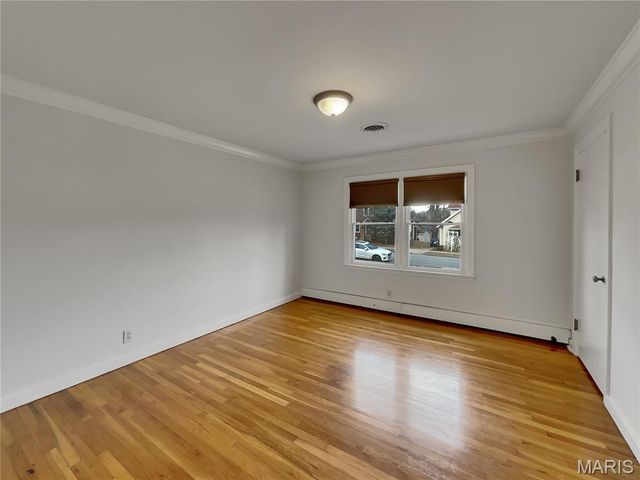 1117 Tompkins Street, St Charles, MO 63301