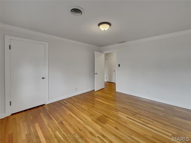 1117 Tompkins Street, St Charles, MO 63301