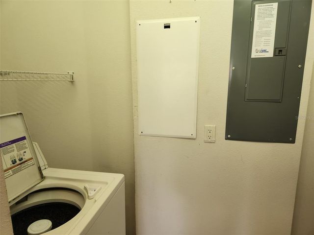 21041 SUNPOINT WAY 202, Lutz, FL 33558