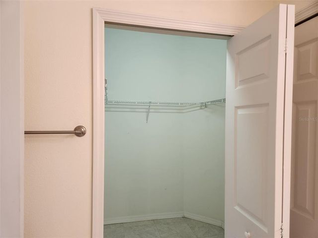 21041 SUNPOINT WAY 202, Lutz, FL 33558