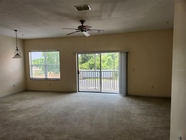 21041 SUNPOINT WAY 202, Lutz, FL 33558