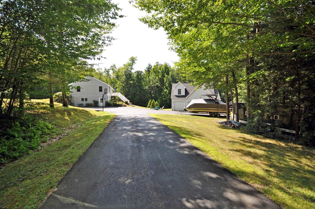 2331 Dick Brown Road, Bridgewater, NH 03222