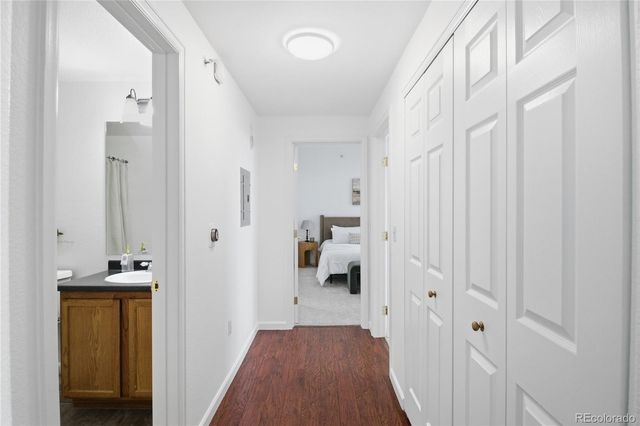 7440 S Blackhawk Street 204, Englewood, CO 80112