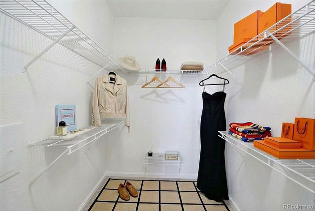 7440 S Blackhawk Street 204, Englewood, CO 80112