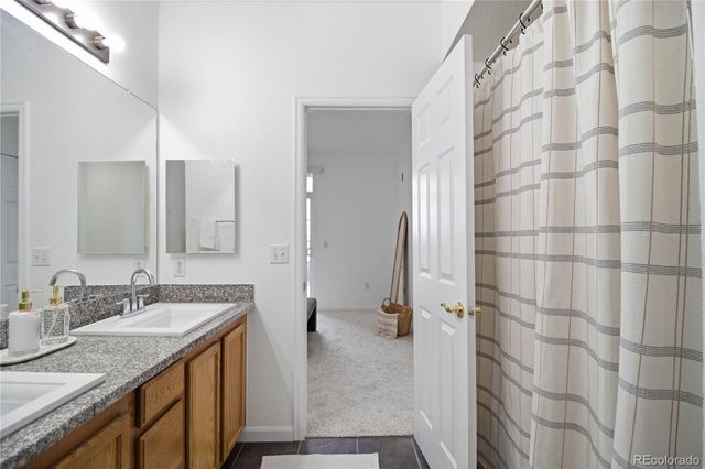 7440 S Blackhawk Street 204, Englewood, CO 80112