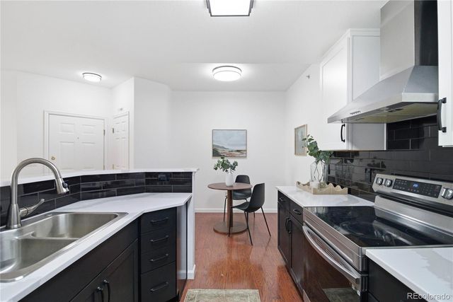 7440 S Blackhawk Street 204, Englewood, CO 80112