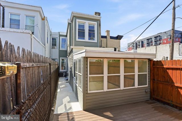 2616 CEDAR ST, Philadelphia, PA 19125