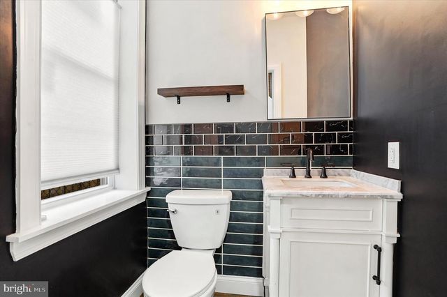 2616 CEDAR ST, Philadelphia, PA 19125