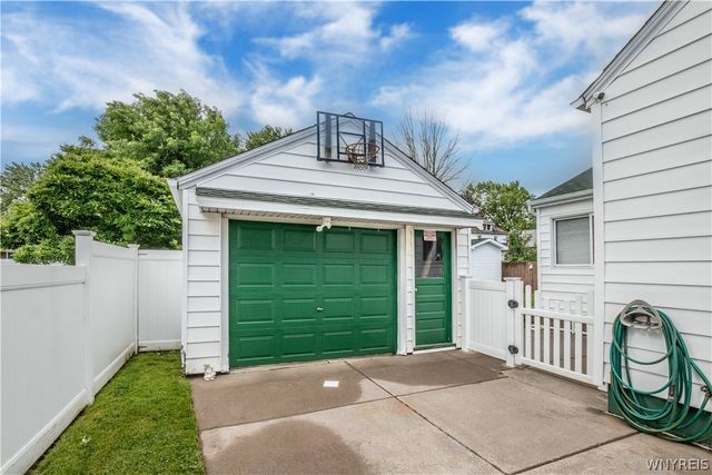 193 12th Avenue, North Tonawanda, NY 14120