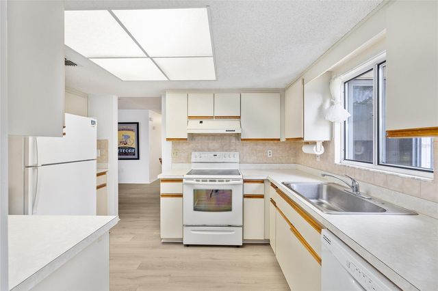 6533 SW 107TH PLACE, Ocala, FL 34476