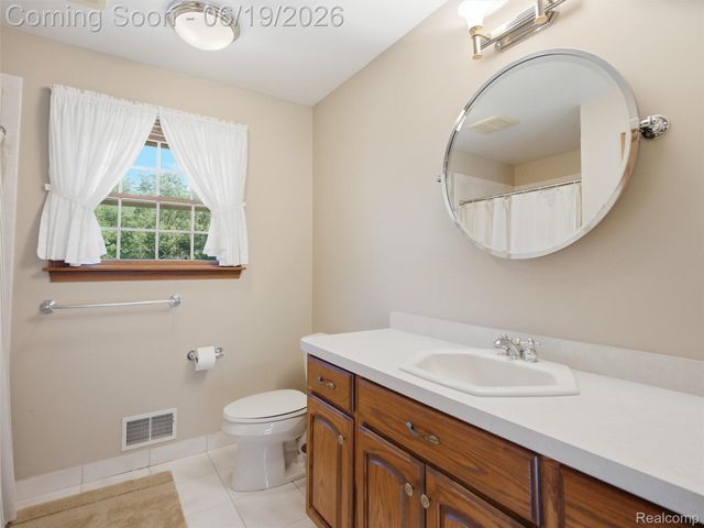 5449 Lum Road, Attica Township, MI 48412