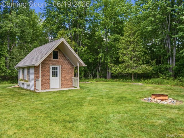 5449 Lum Road, Attica Township, MI 48412