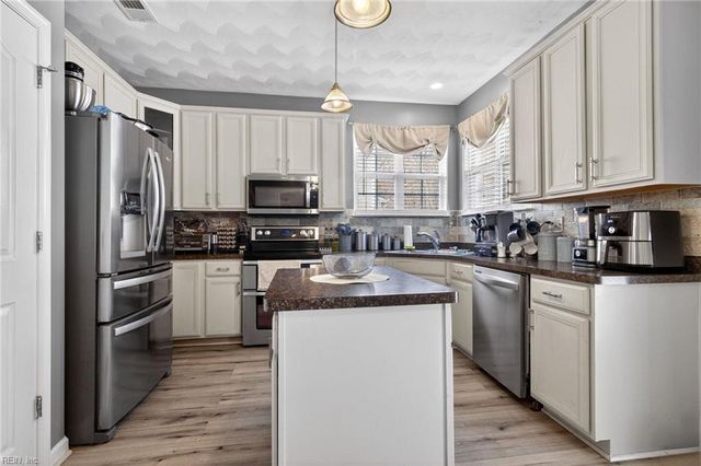 1988 Breck AVE, Virginia Beach, VA 23464