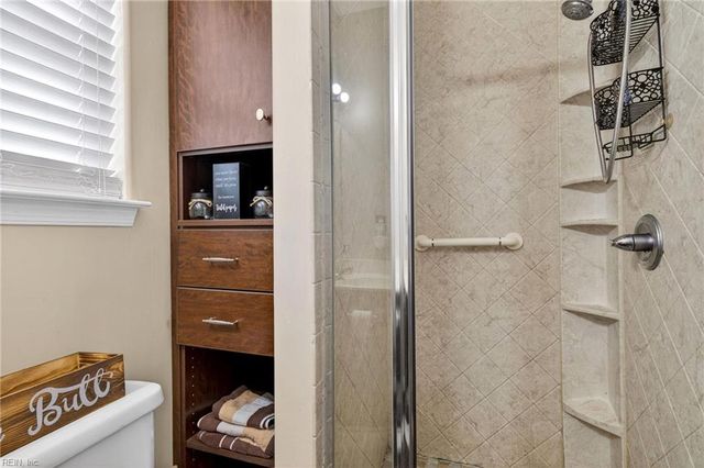 1988 Breck AVE, Virginia Beach, VA 23464